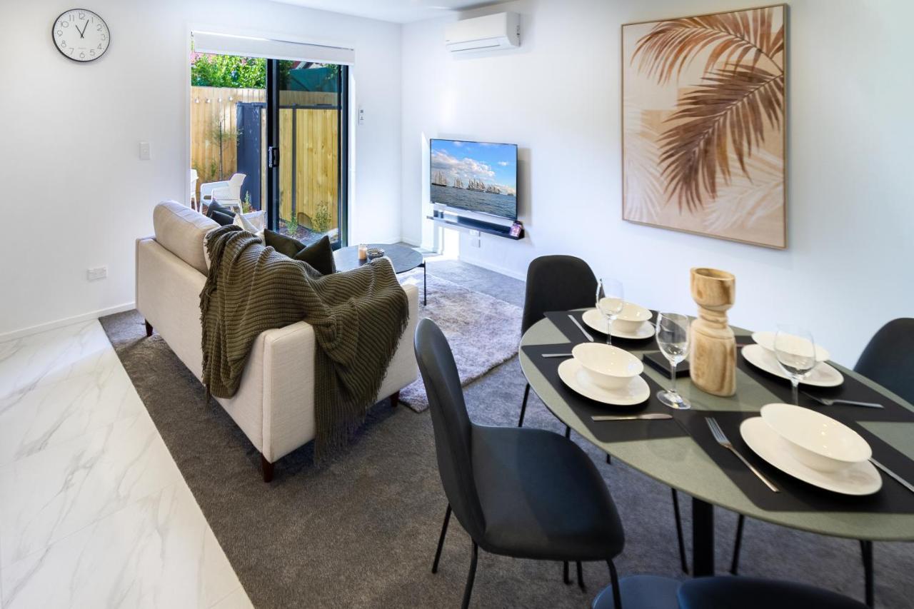 The City'S Best Kept Secret 2 Bed 2 Bath Крайстчърч Екстериор снимка