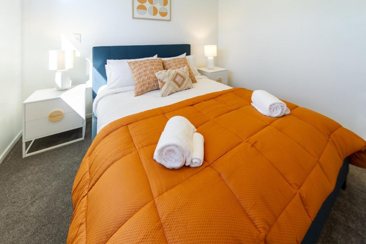 The City'S Best Kept Secret 2 Bed 2 Bath Крайстчърч Екстериор снимка